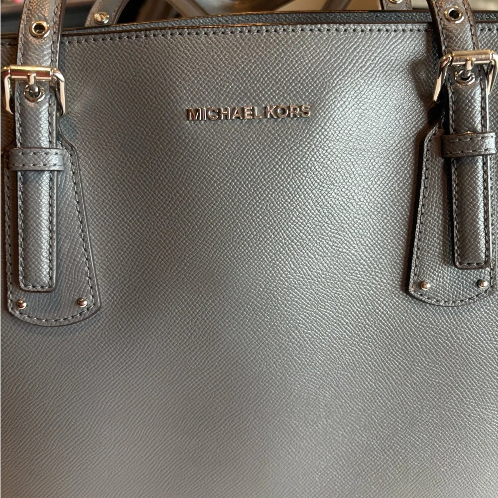 Michael Kors Voyager Crossgrain Leather Tote Bag Gray‎ Shoulder Purse Handbag